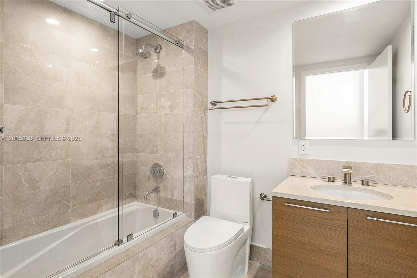 17001 Collins Ave # 4208, Sunny Isles Beach FL 33160 — 17