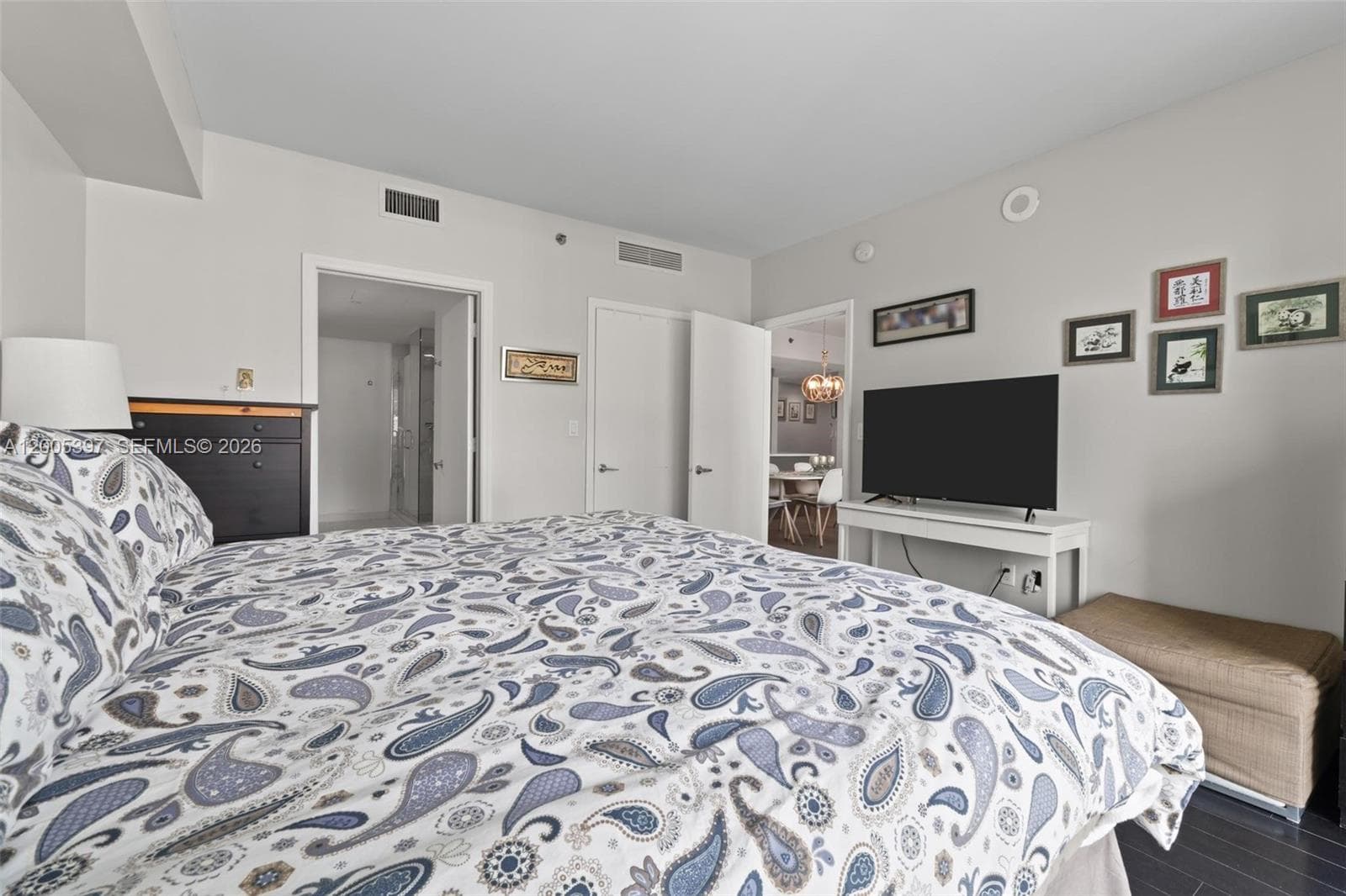 500 Brickell Ave # 1405, Miami FL 33131 — 23
