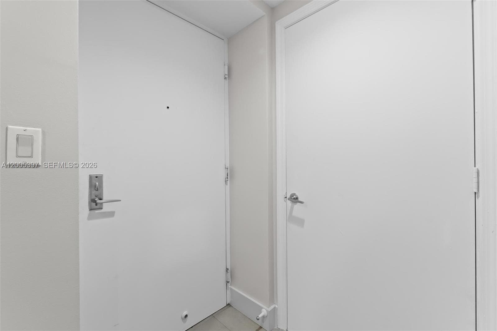 500 Brickell Ave # 1405, Miami FL 33131 — 6