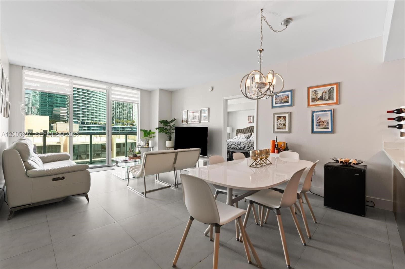 500 Brickell Ave # 1405, Miami FL 33131 — 17