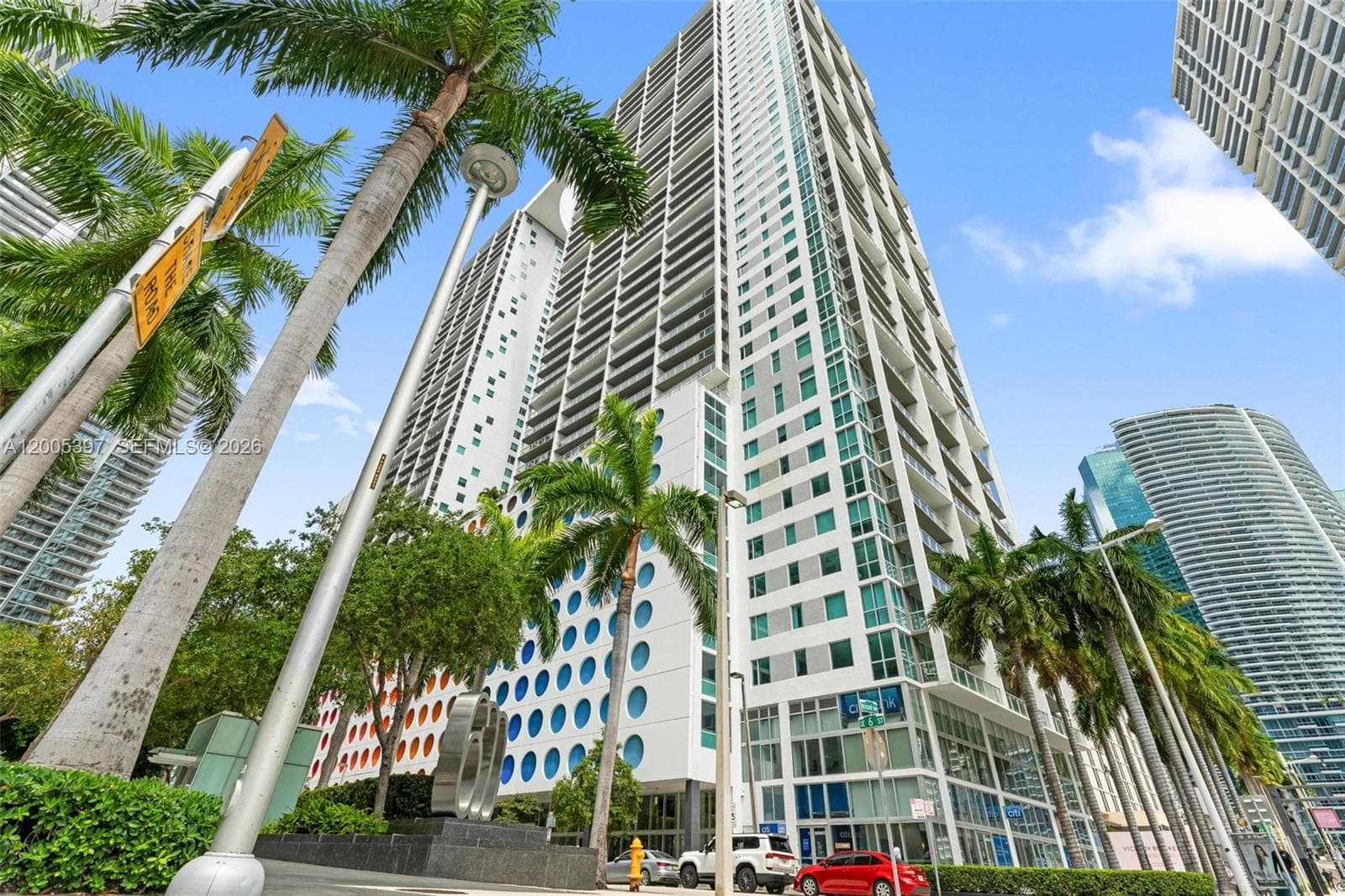 500 Brickell Ave # 1405, Miami FL 33131 — 1