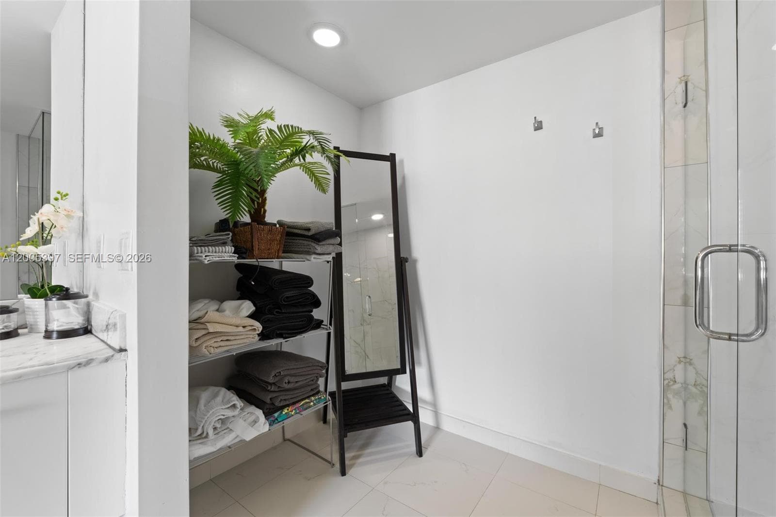 500 Brickell Ave # 1405, Miami FL 33131 — 28