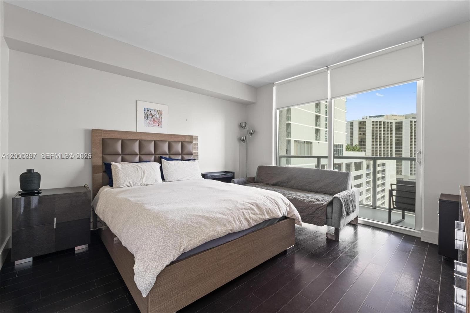 500 Brickell Ave # 1405, Miami FL 33131 — 29