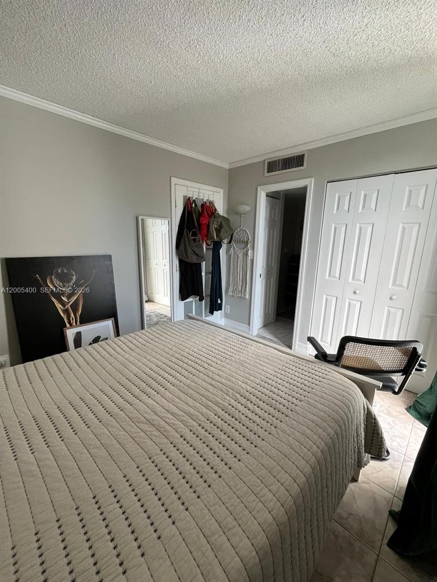 3475 N Country Club Dr # 312, Aventura FL 33180 — 17