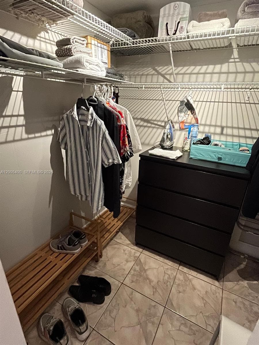 3475 N Country Club Dr # 312, Aventura FL 33180 — 15