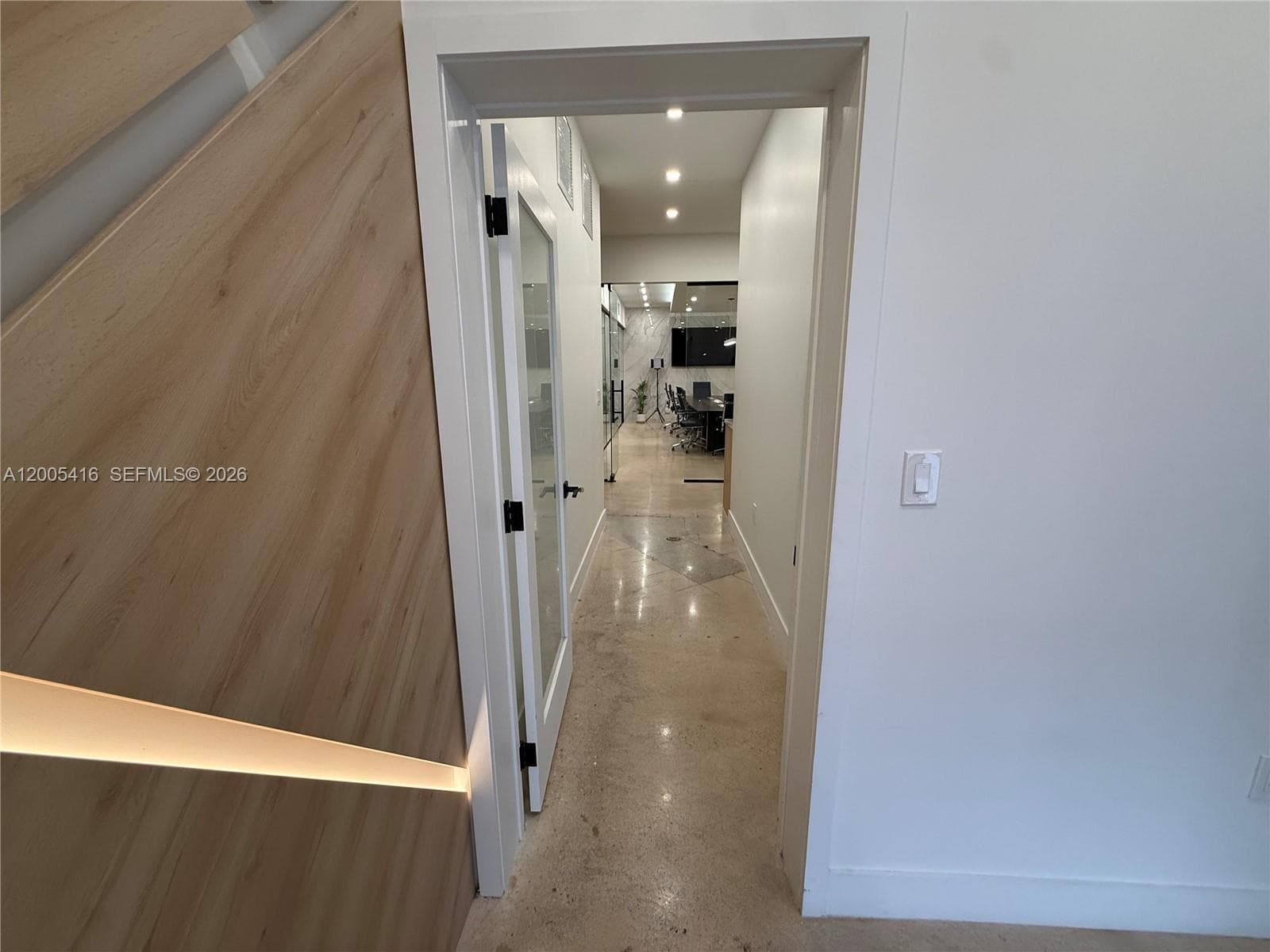 5520-5522 NW 72nd Ave # 5520, Miami FL 33166 — 4