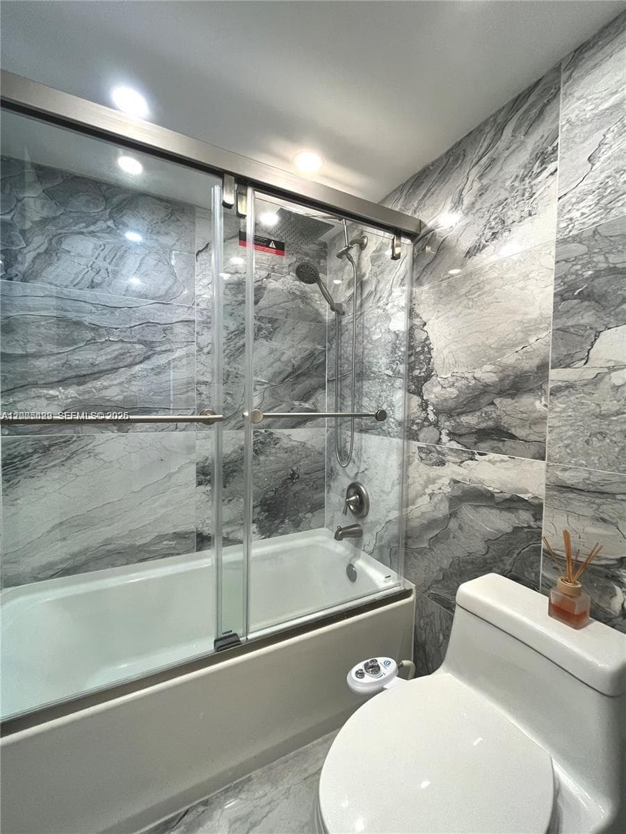 100 Bayview Dr # 1827, Sunny Isles Beach FL 33160 — 27