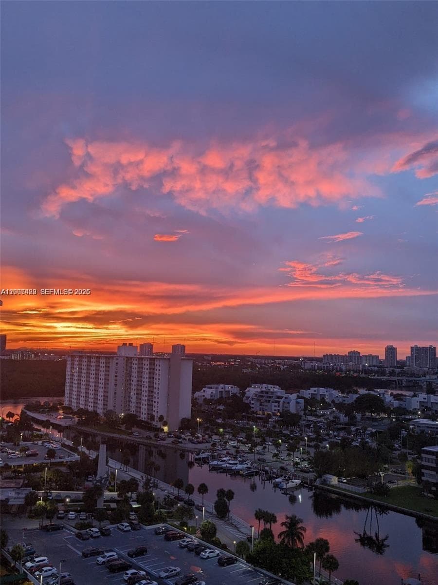 100 Bayview Dr # 1827, Sunny Isles Beach FL 33160 — 36