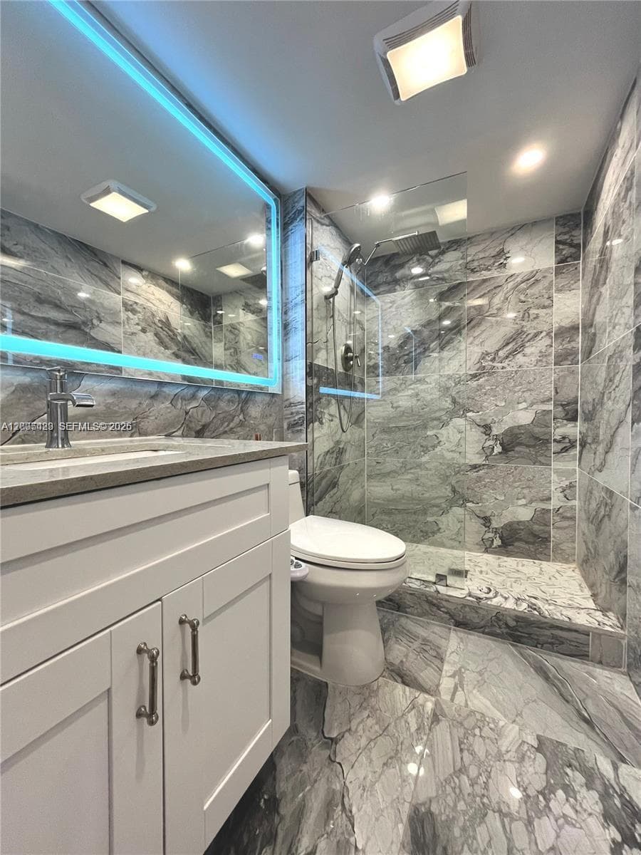 100 Bayview Dr # 1827, Sunny Isles Beach FL 33160 — 14
