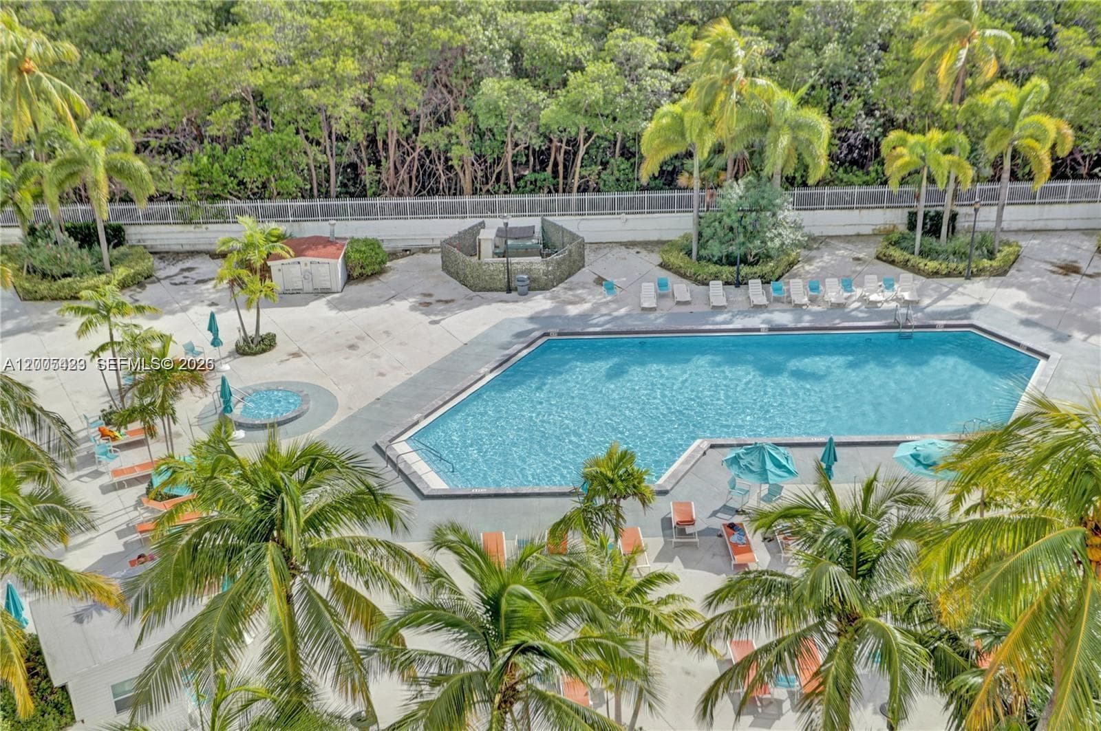 100 Bayview Dr # 1827, Sunny Isles Beach FL 33160 — 37