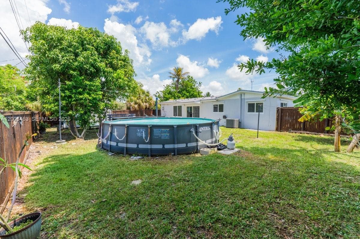 20440 NW 20th Ct, Miami Gardens FL 33056 — 35