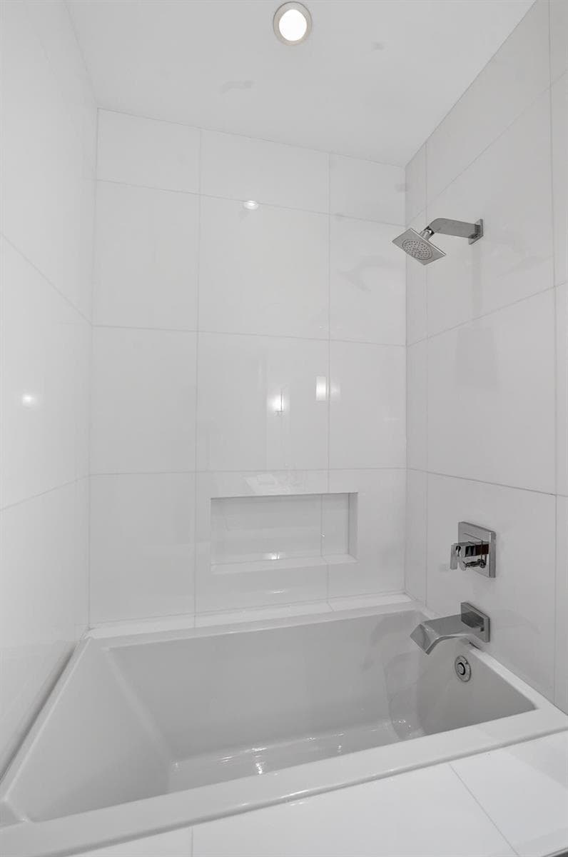 2301 Collins Avenue, Miami Beach FL 33139 — 13