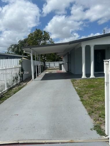 841 Hialeah Dr, Hialeah FL 33010 — 3