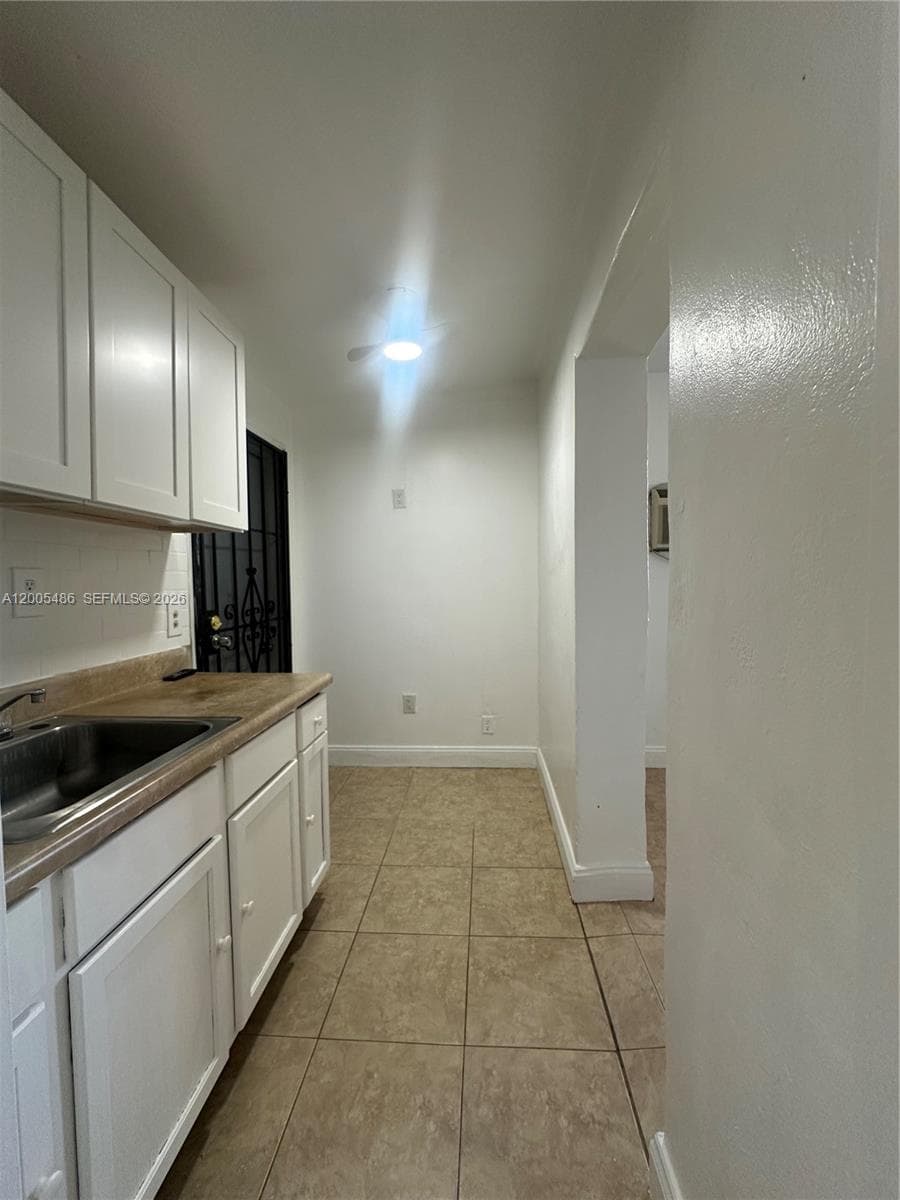 3501 NW 171st Ter, Miami Gardens FL 33056 — 21