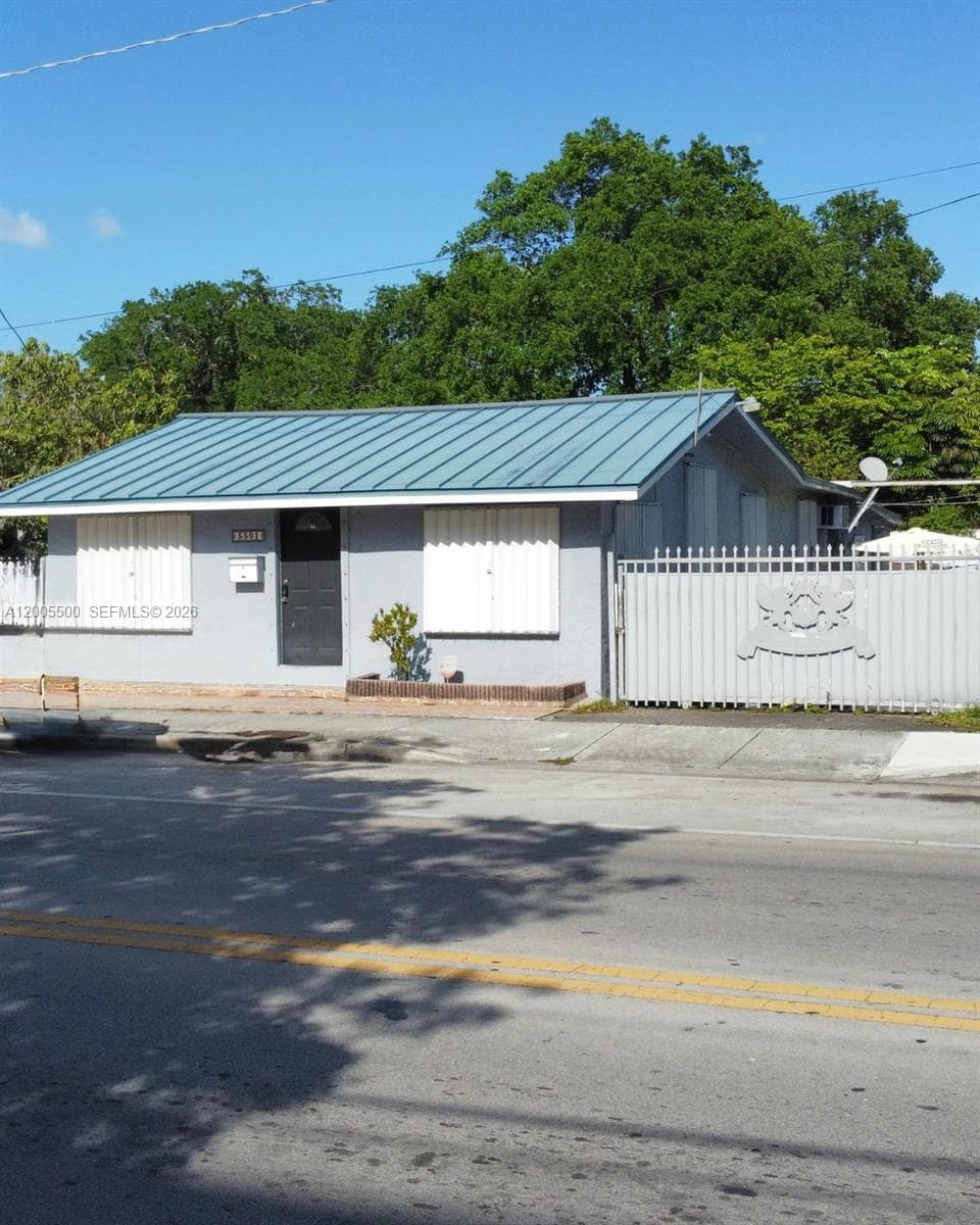 5501 NW 2nd Ave, Miami FL 33127 — 1