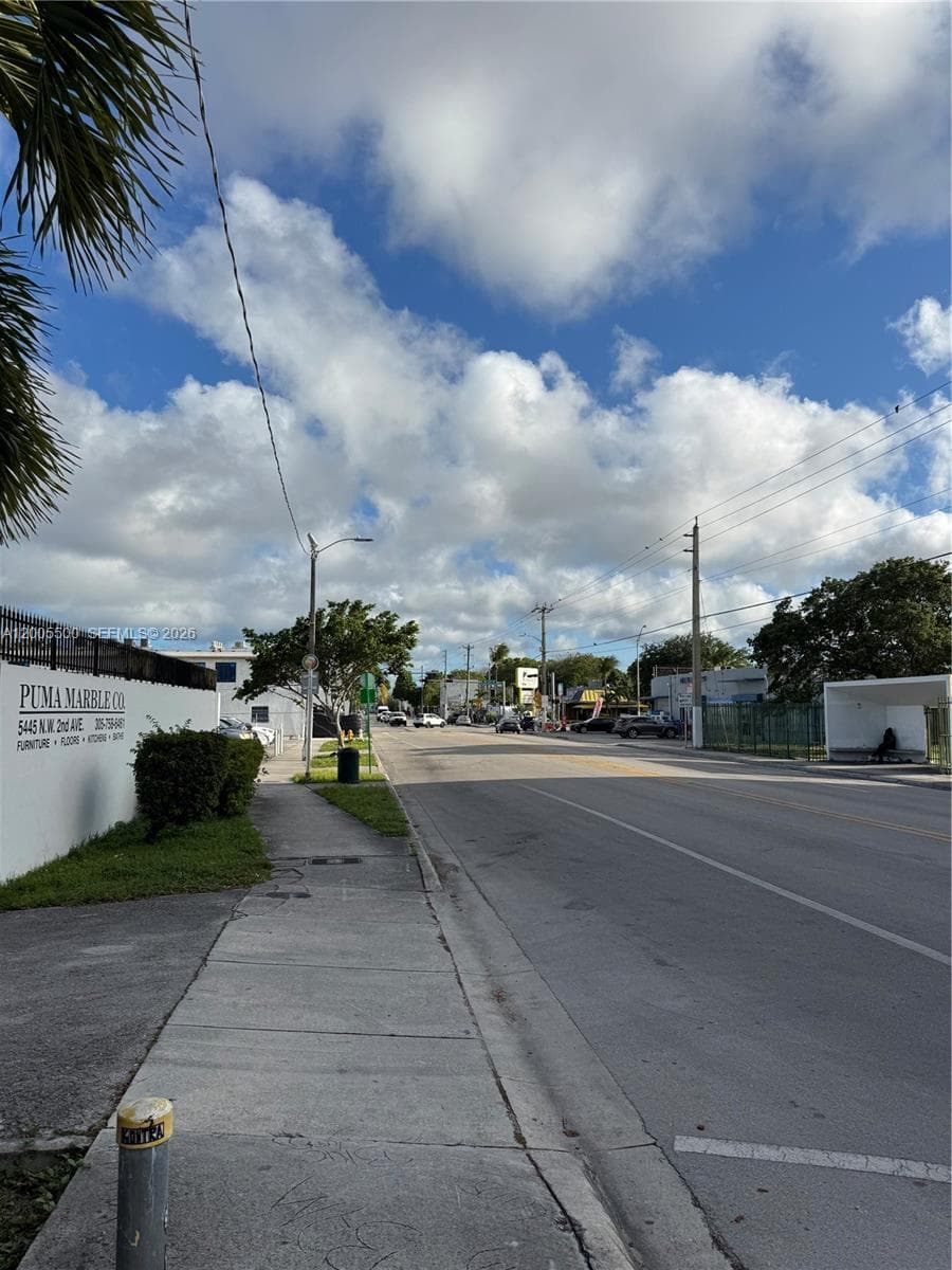 5501 NW 2nd Ave, Miami FL 33127 — 8