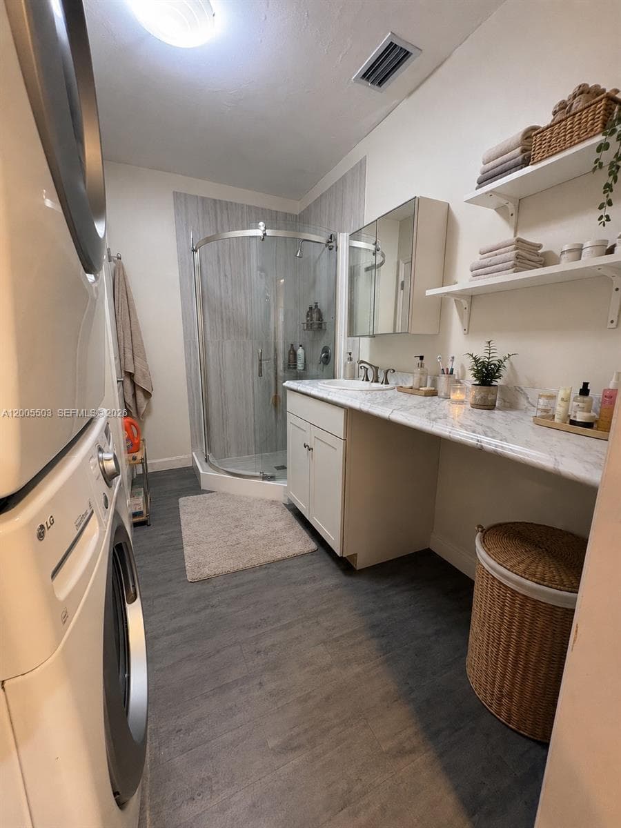 432 Palmetto Dr, Miami Springs FL 33166 — 8