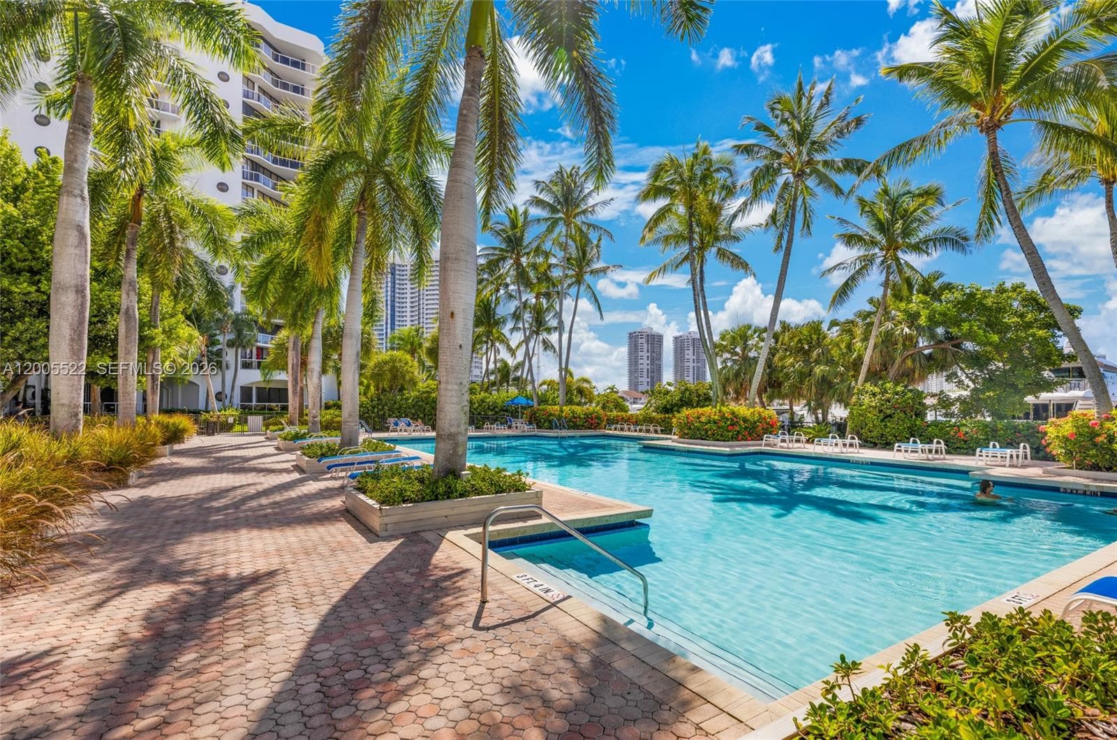 3610 Yacht Club Dr # 1016, Aventura FL 33180 — 43