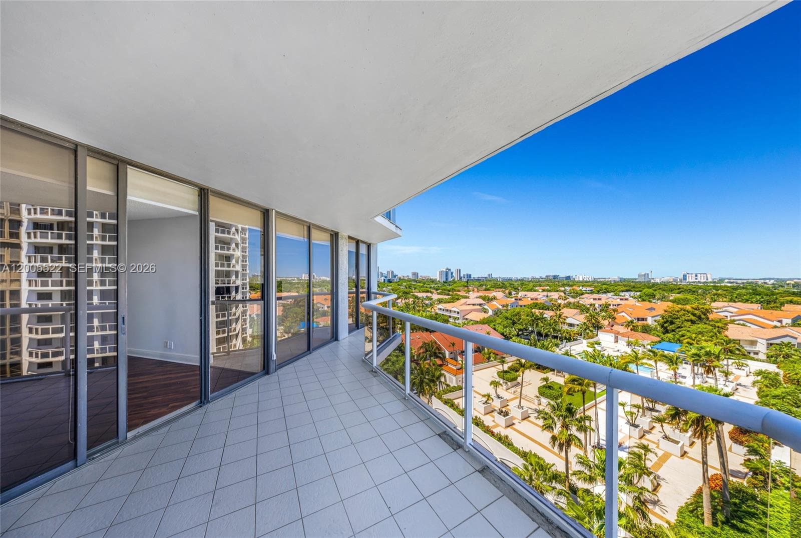 3610 Yacht Club Dr # 1016, Aventura FL 33180 — 36