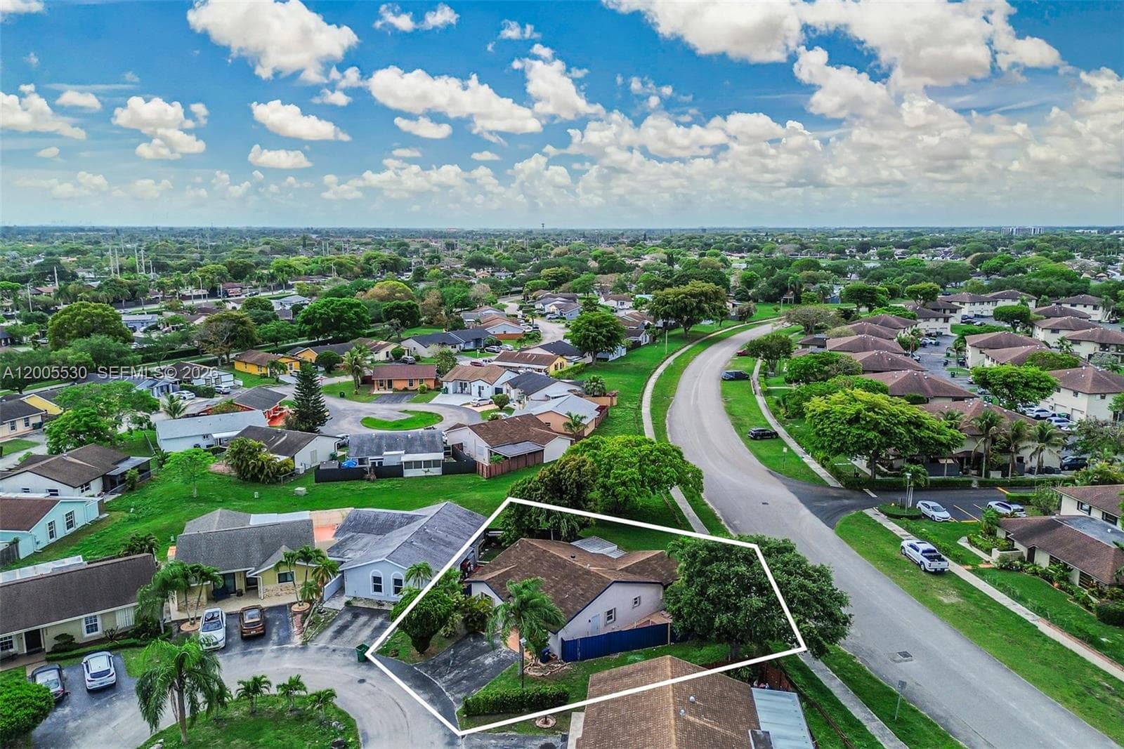 13890 SW 43rd Ter, Miami FL 33175 — 43