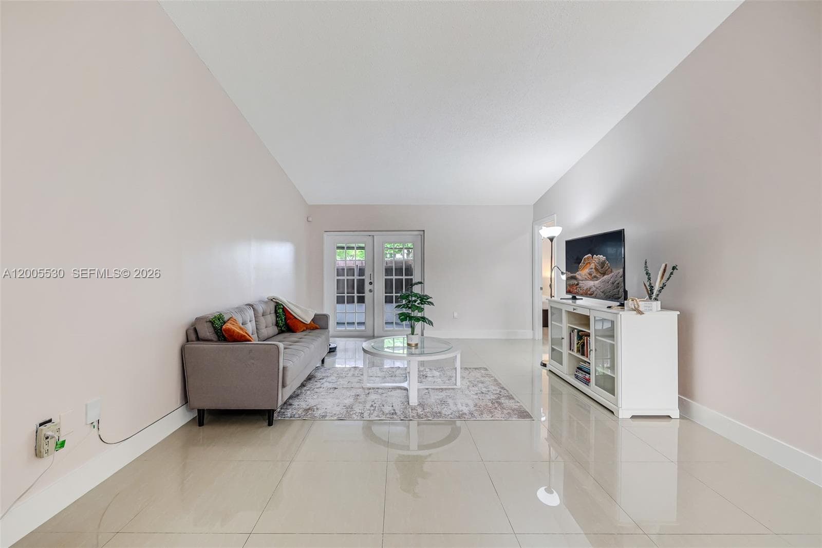 13890 SW 43rd Ter, Miami FL 33175 — 4