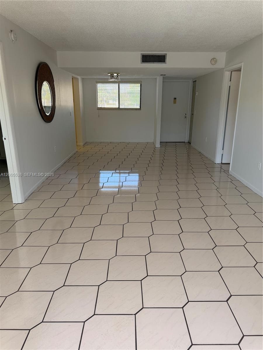 8415 SW 107th Ave # 208W, Miami FL 33173 — 3