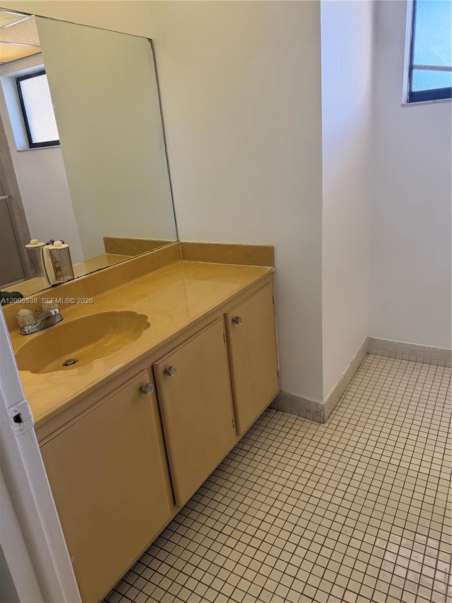 8415 SW 107th Ave # 208W, Miami FL 33173 — 14