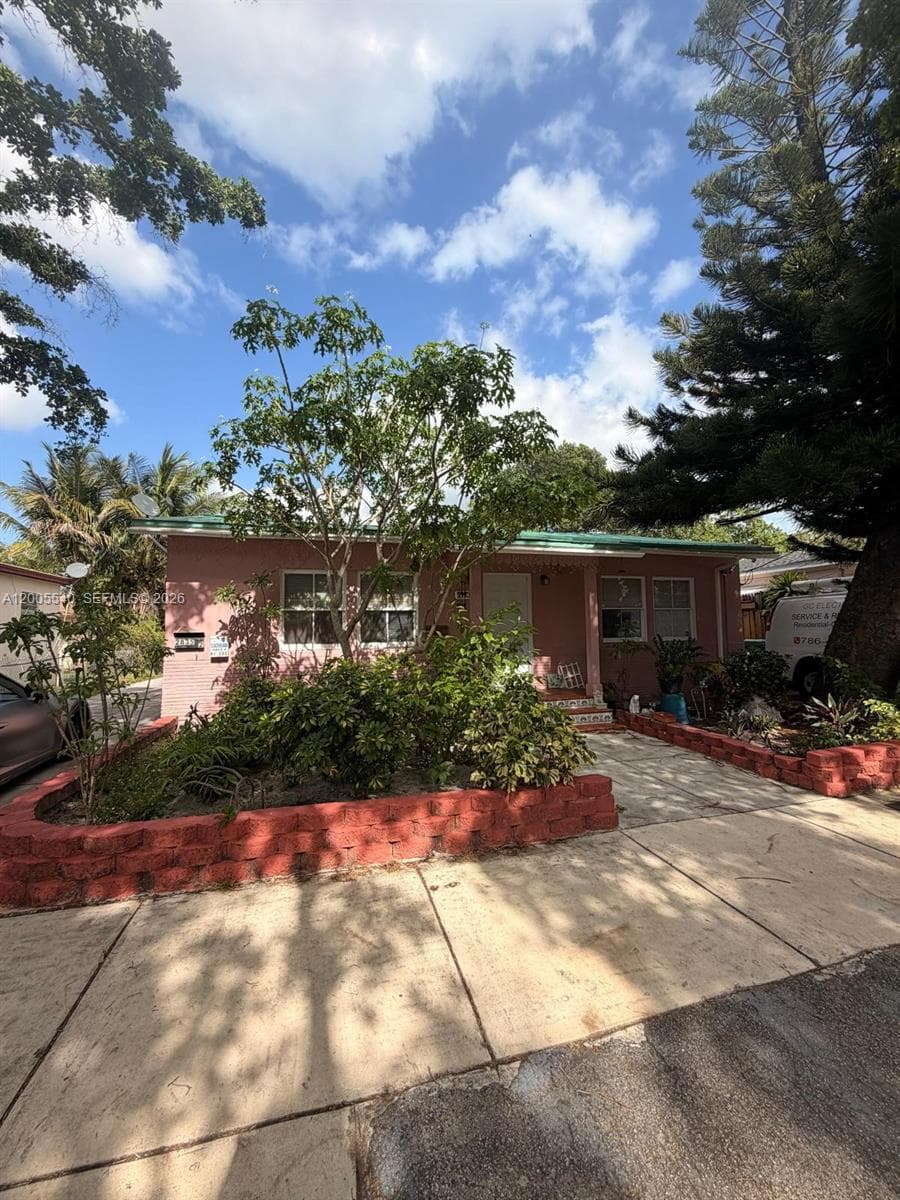 2835 SW 37th Ct # 1, Miami FL 33134 — 1