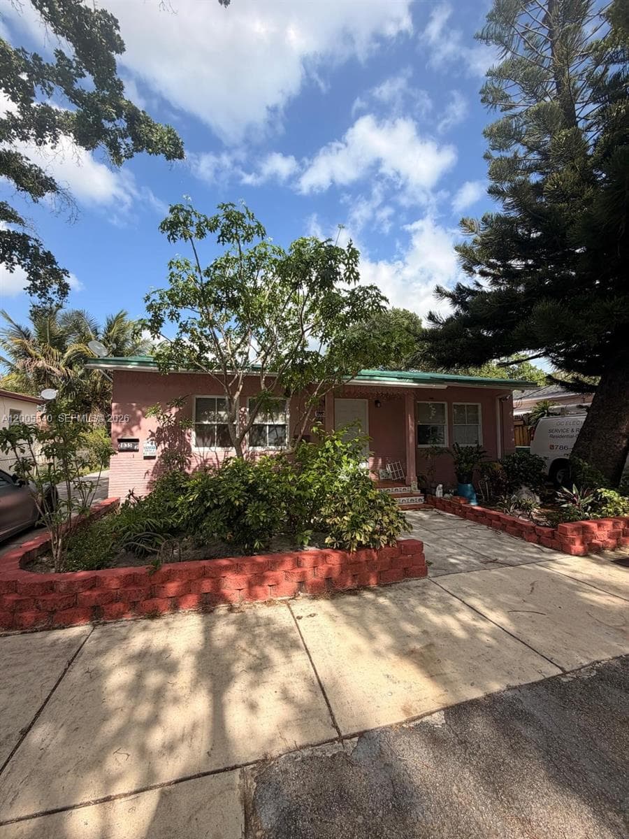 2835 SW 37th Ct # 1, Miami FL 33134 — 5