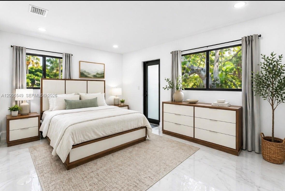 1810 NE 161st St, North Miami Beach FL 33162 — 17