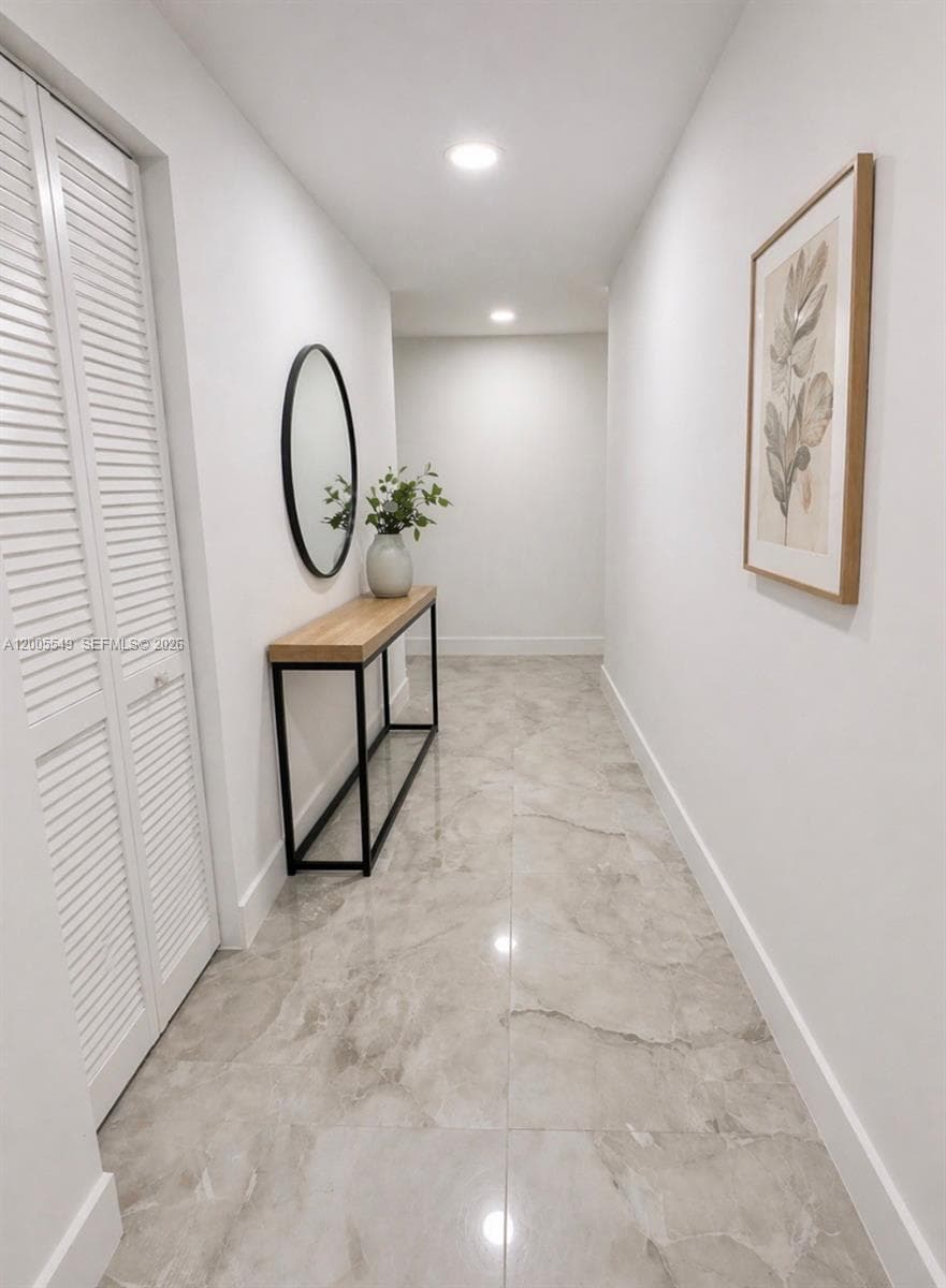1810 NE 161st St, North Miami Beach FL 33162 — 21