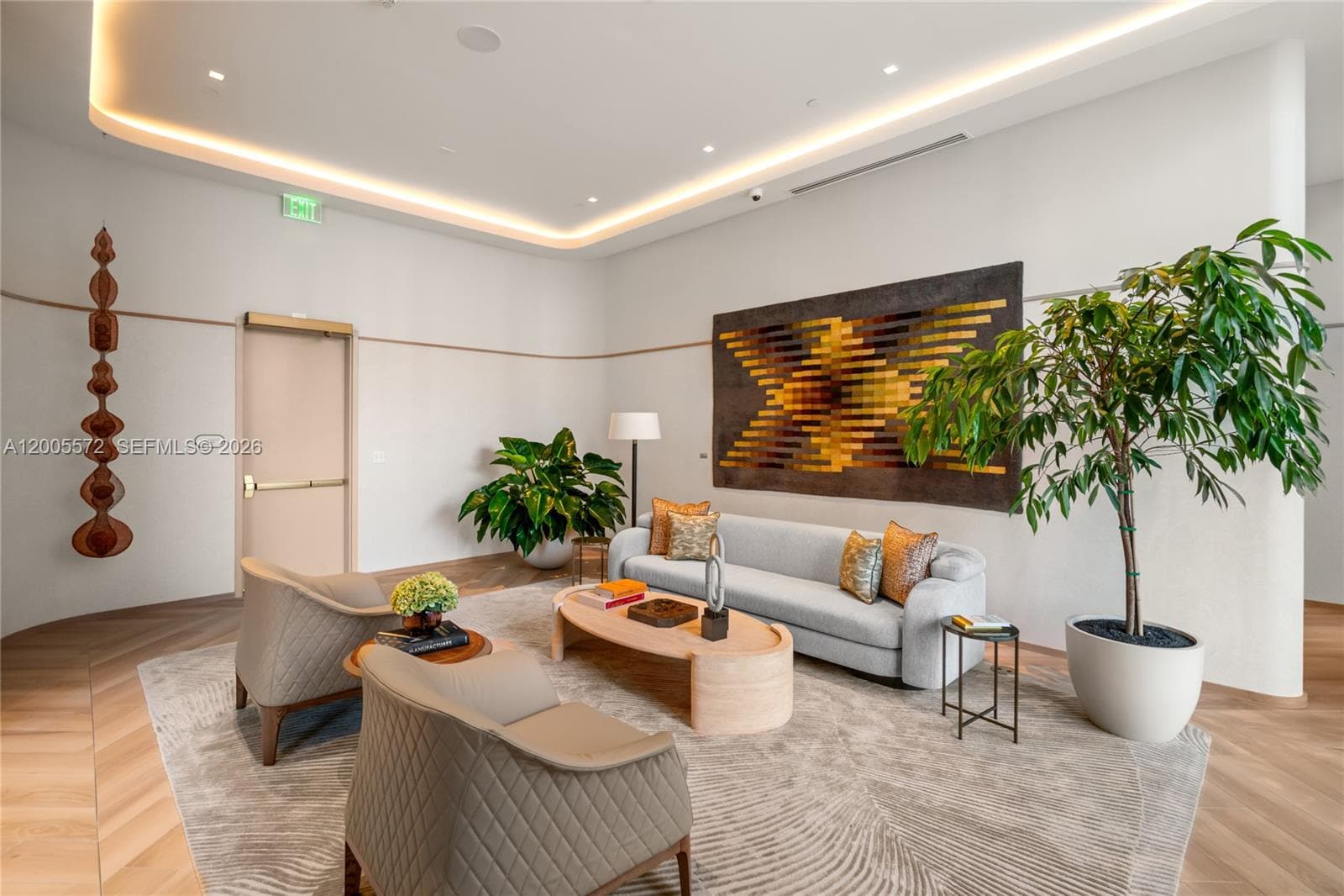 77 SE 5 # 507, Miami FL 33131 — 38