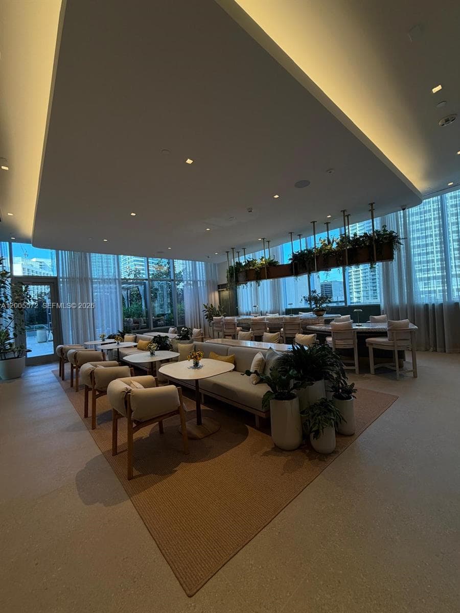 77 SE 5 # 507, Miami FL 33131 — 49