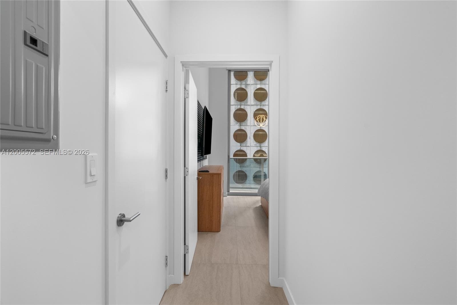 77 SE 5 # 507, Miami FL 33131 — 18