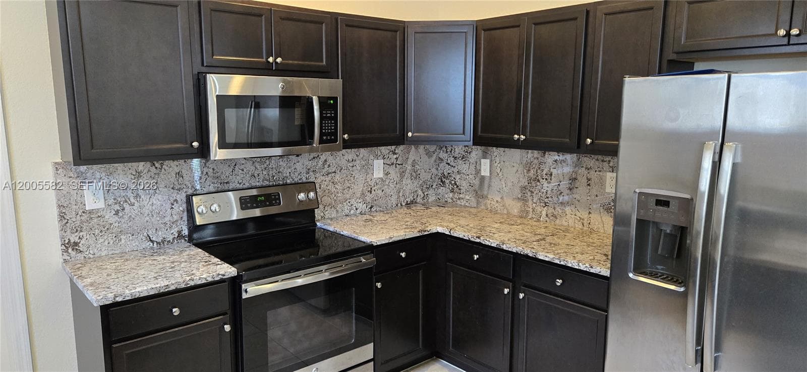 525 SE 34th Ter, Homestead FL 33033 — 5