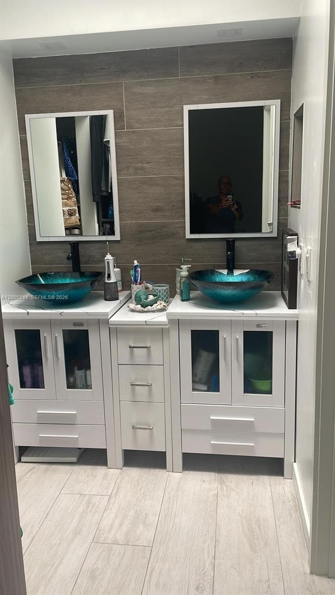 6633 NW 178th Ter, Hialeah FL 33015 — 17
