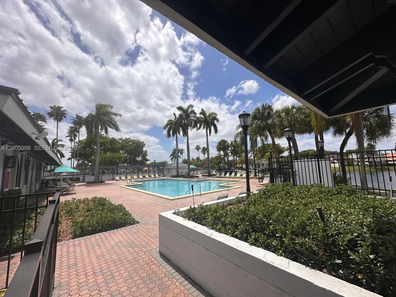 6633 NW 178th Ter, Hialeah FL 33015 — 36