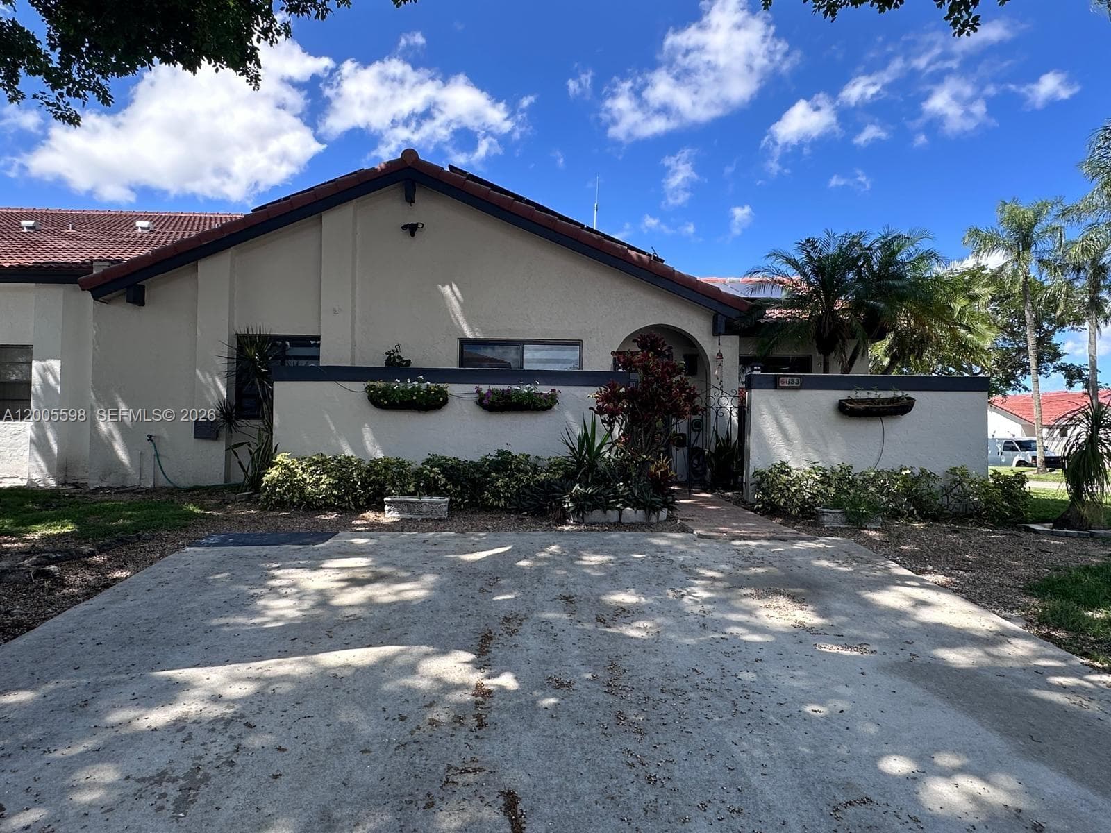 6633 NW 178th Ter, Hialeah FL 33015 — 1