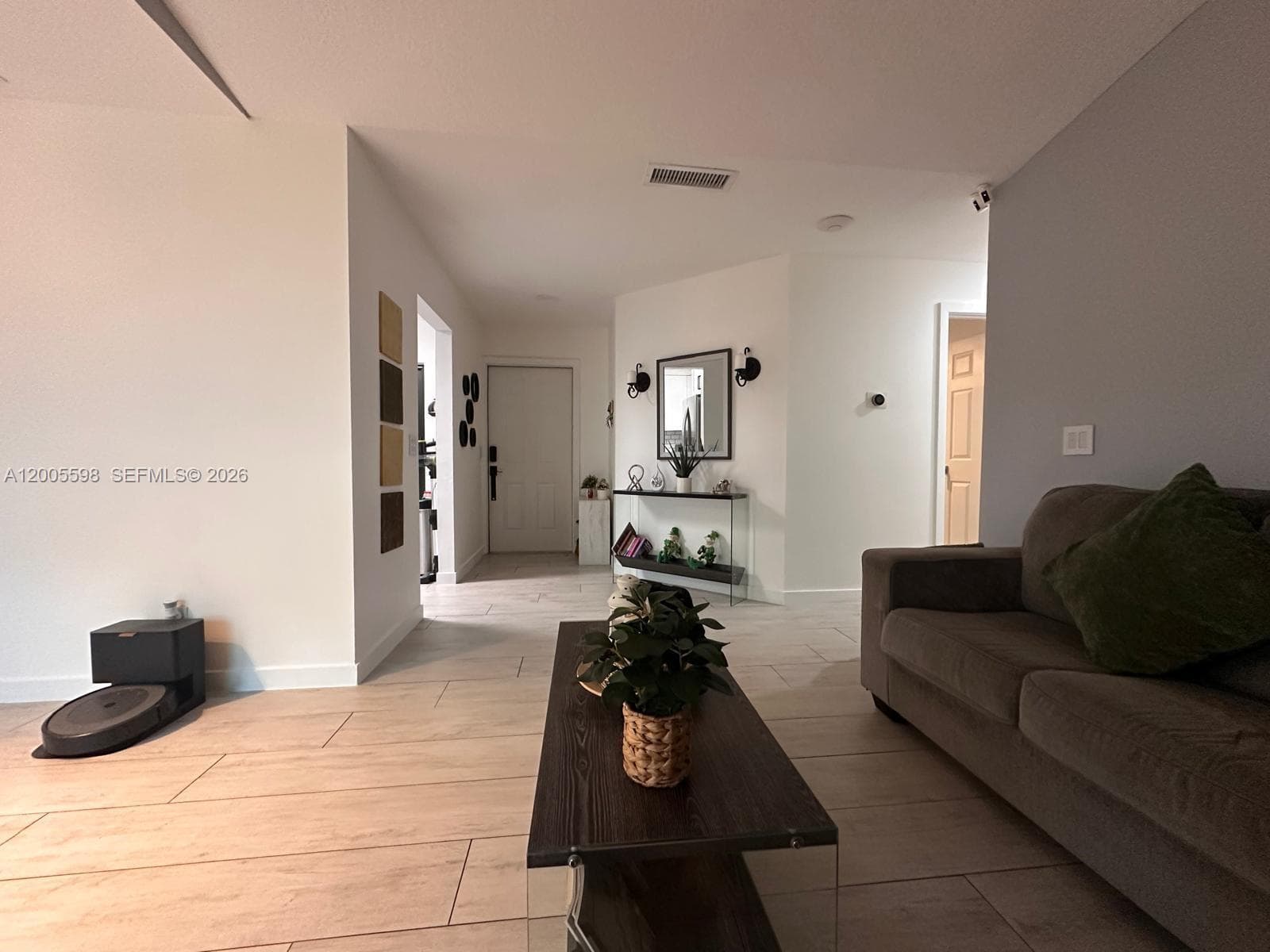 6633 NW 178th Ter, Hialeah FL 33015 — 15