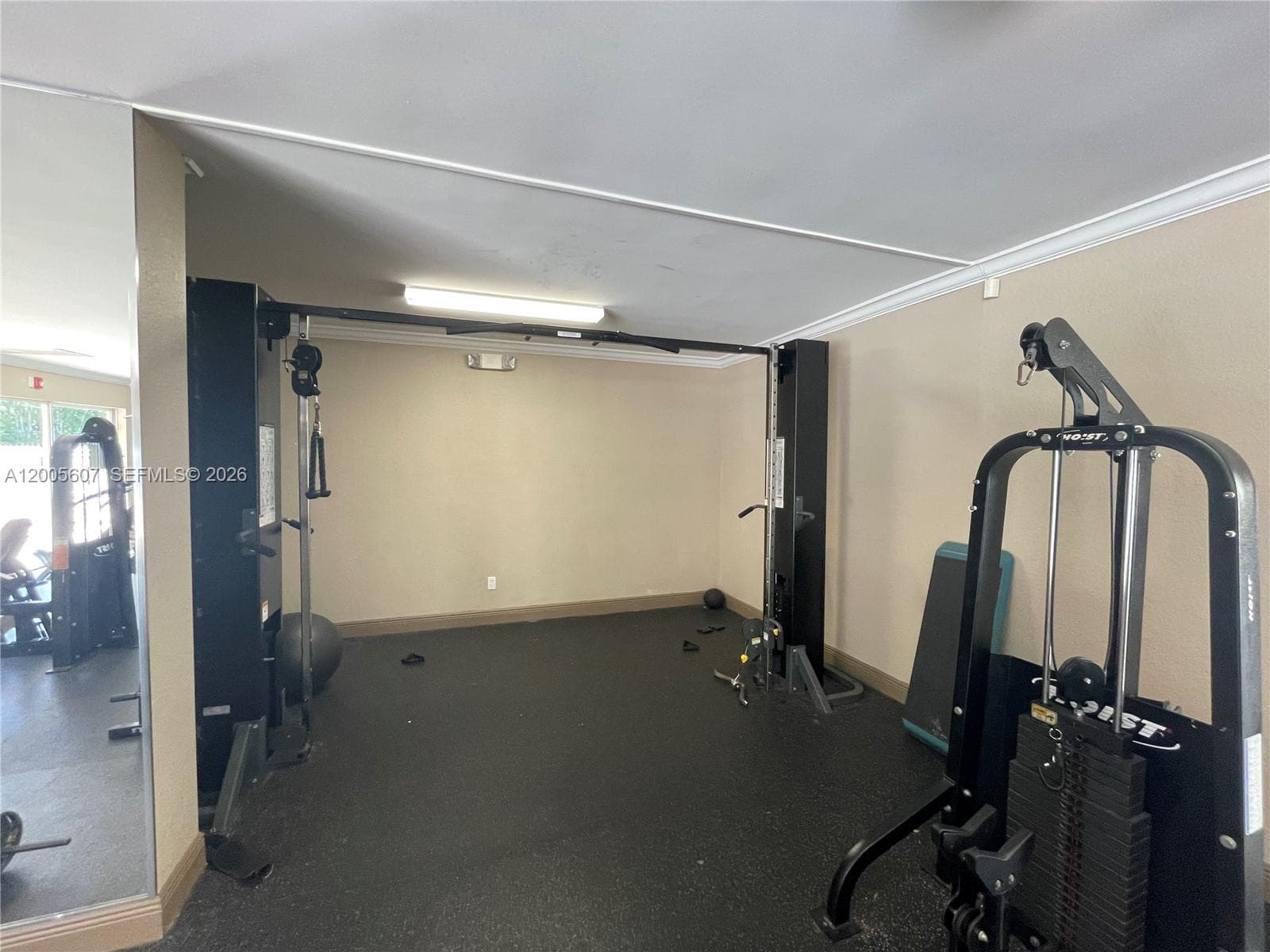 1800 Sans Souci Blvd # 107, North Miami FL 33181 — 32