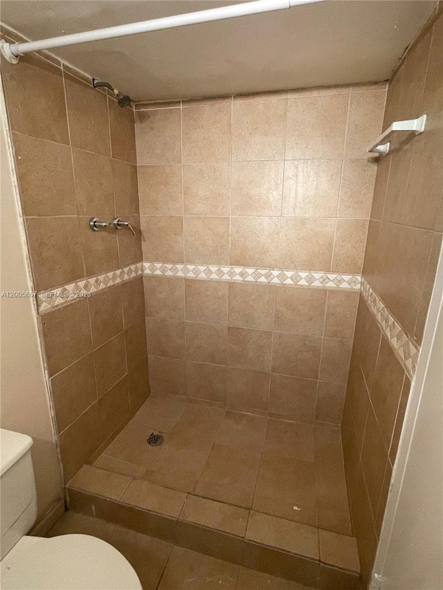 1800 Sans Souci Blvd # 107, North Miami FL 33181 — 10