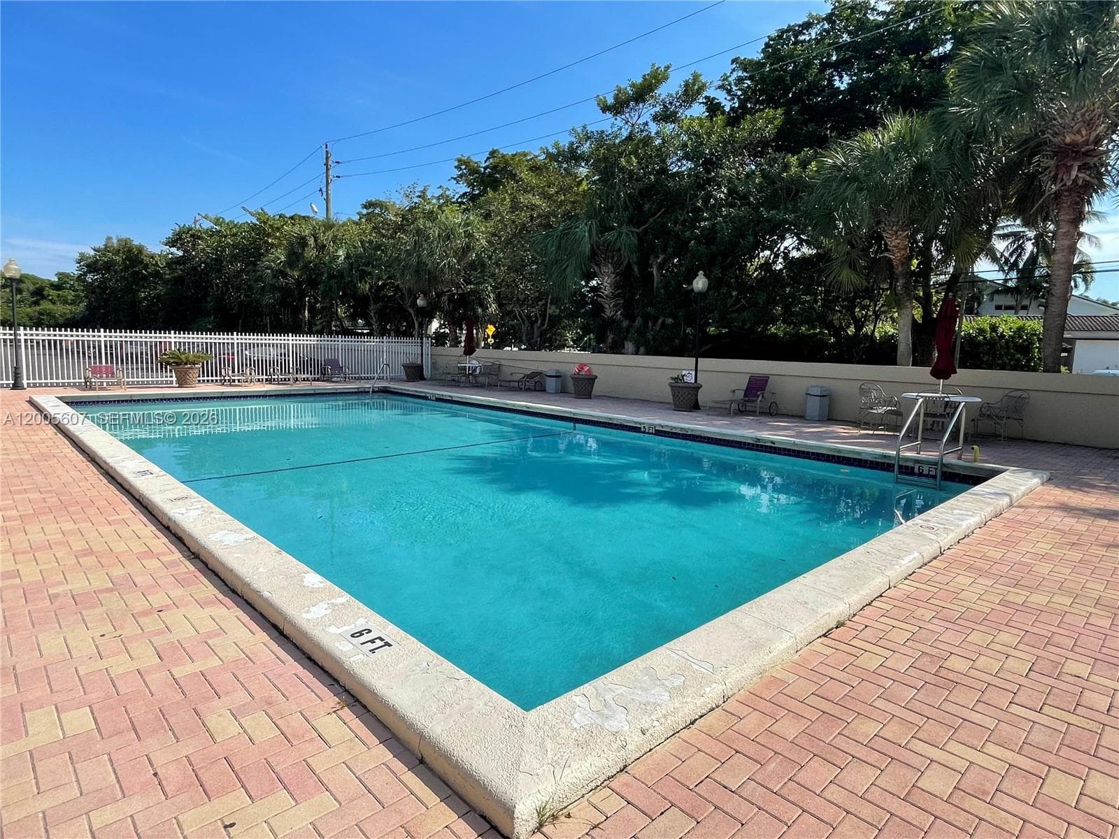 1800 Sans Souci Blvd # 107, North Miami FL 33181 — 33