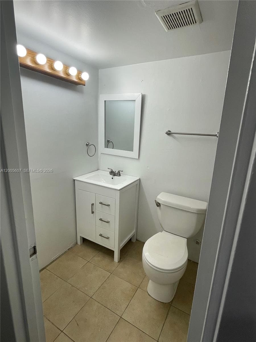 1800 Sans Souci Blvd # 107, North Miami FL 33181 — 18