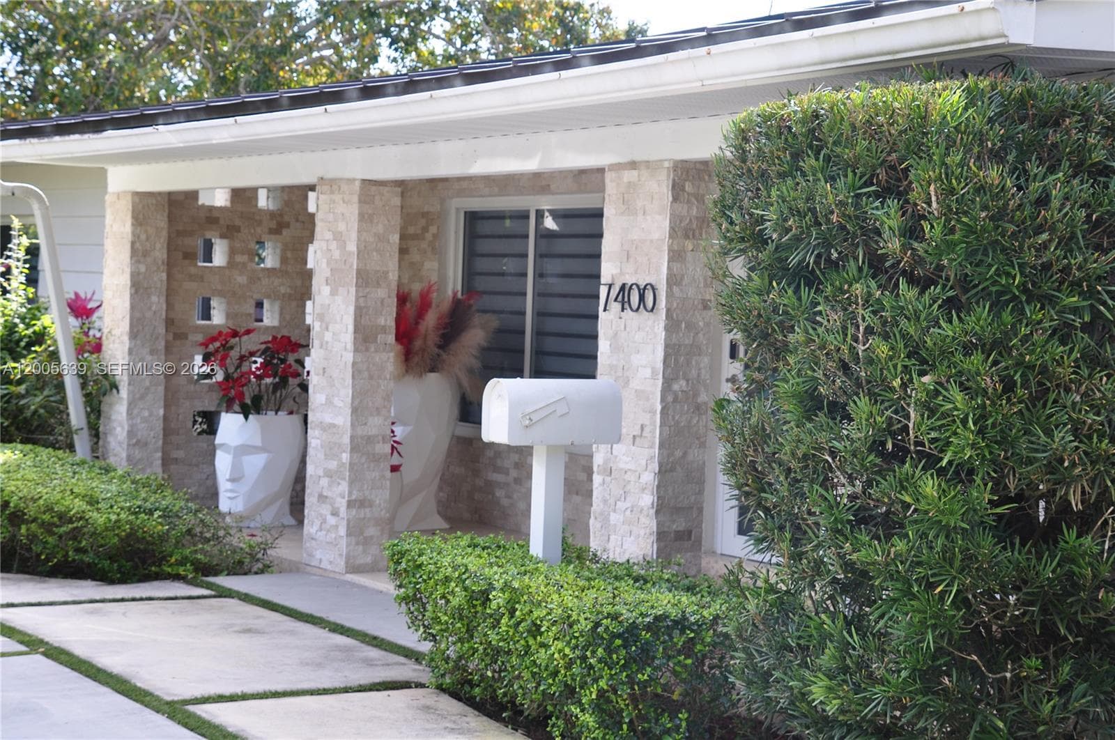 7400 SW 116th St, Pinecrest FL 33156 — 2