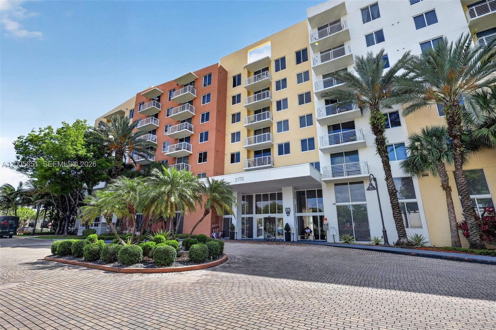 2775 NE 187th St # 202, Aventura FL 33180 — 32