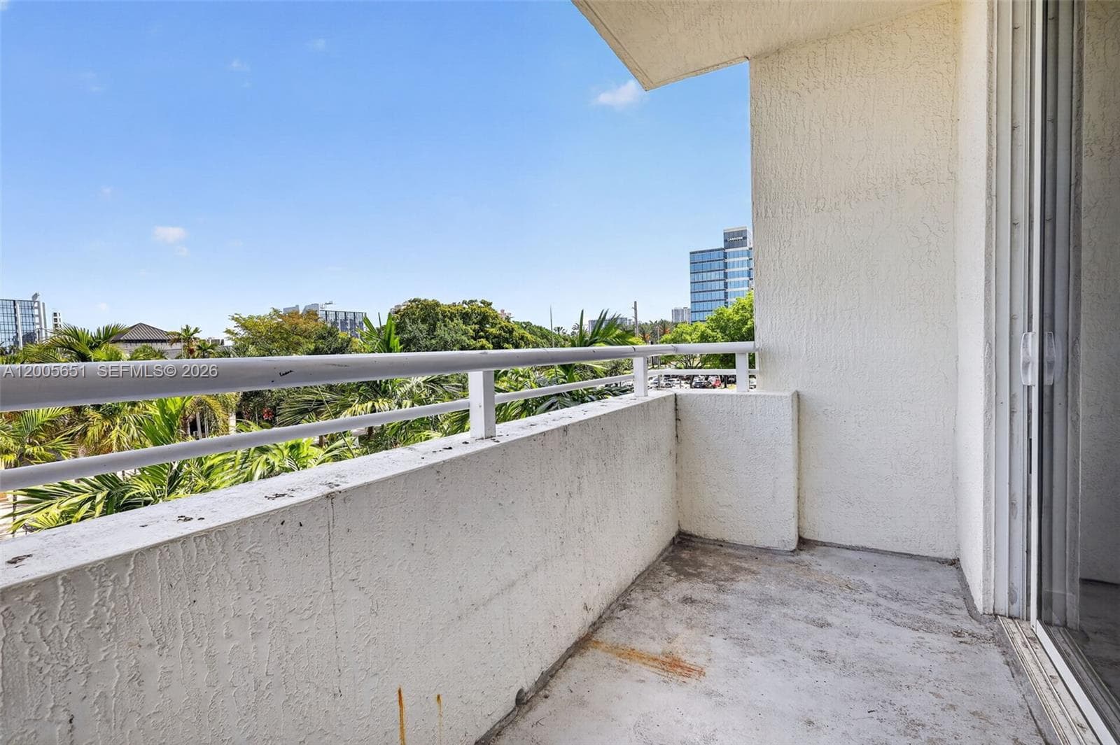 2775 NE 187th St # 202, Aventura FL 33180 — 28