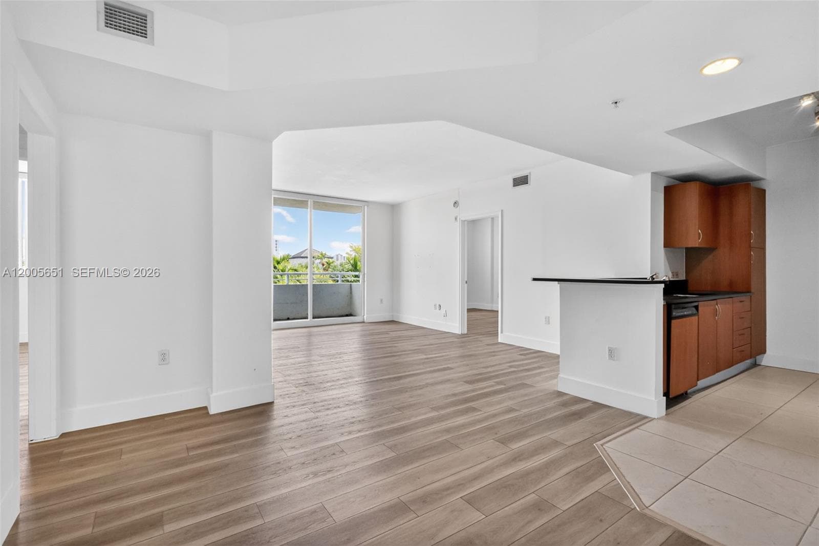 2775 NE 187th St # 202, Aventura FL 33180 — 5