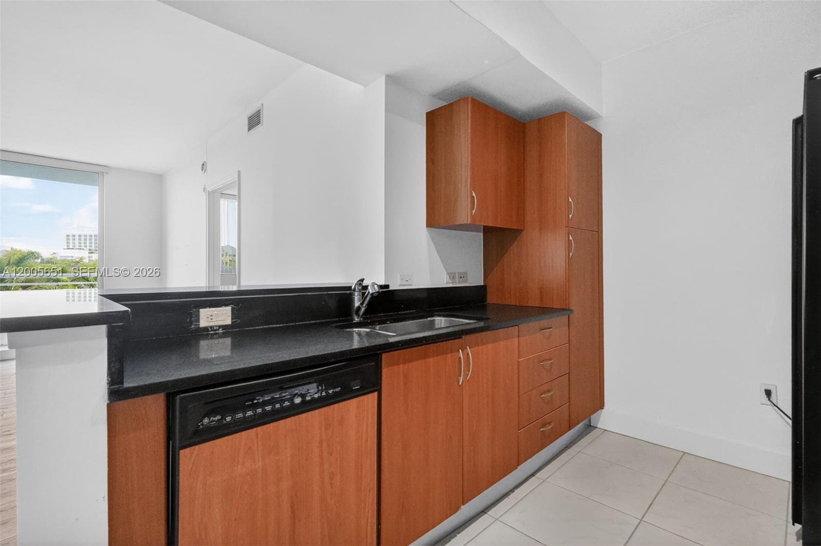2775 NE 187th St # 202, Aventura FL 33180 — 9