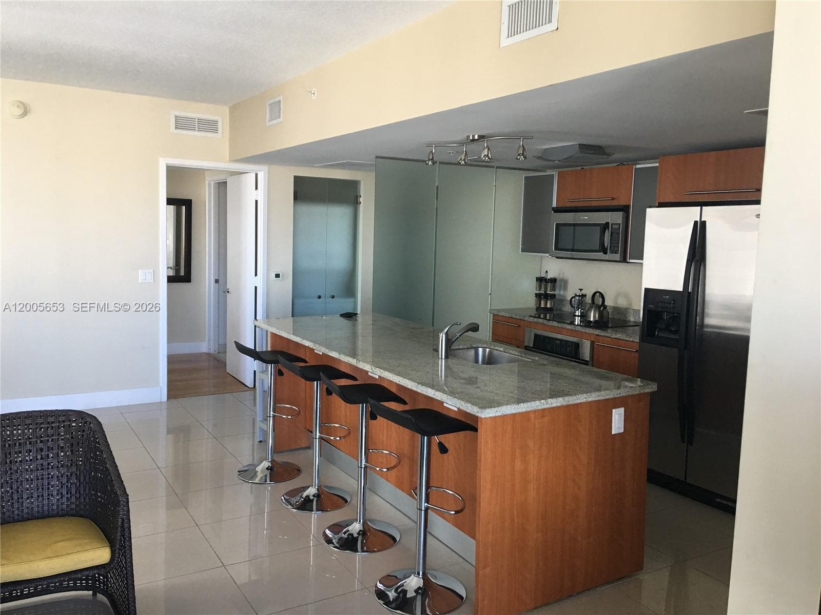 185 SW 7th St # 1511, Miami FL 33130 — 6