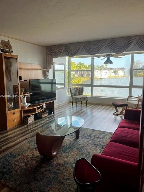 18901 NE 14th Ave # 101, Miami FL 33179 — 3
